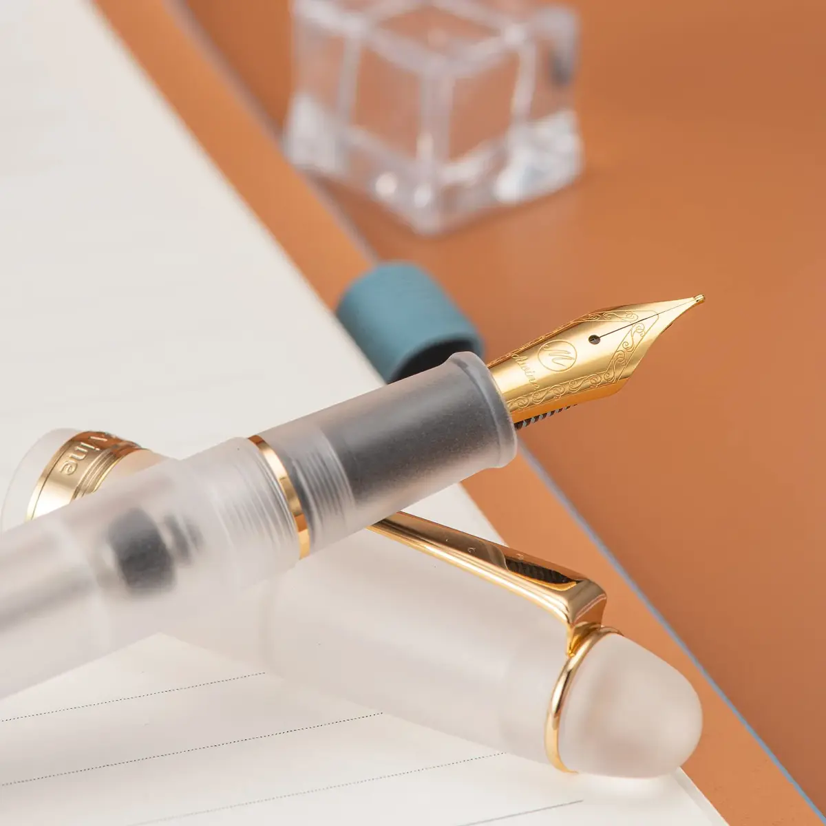 Asvine V126 Vacuum Filling Fountain Pen Extra Fine Nib, Frosted Clear Acrylic, 14.8cm (5.83in) | Smooth Writer - view 5