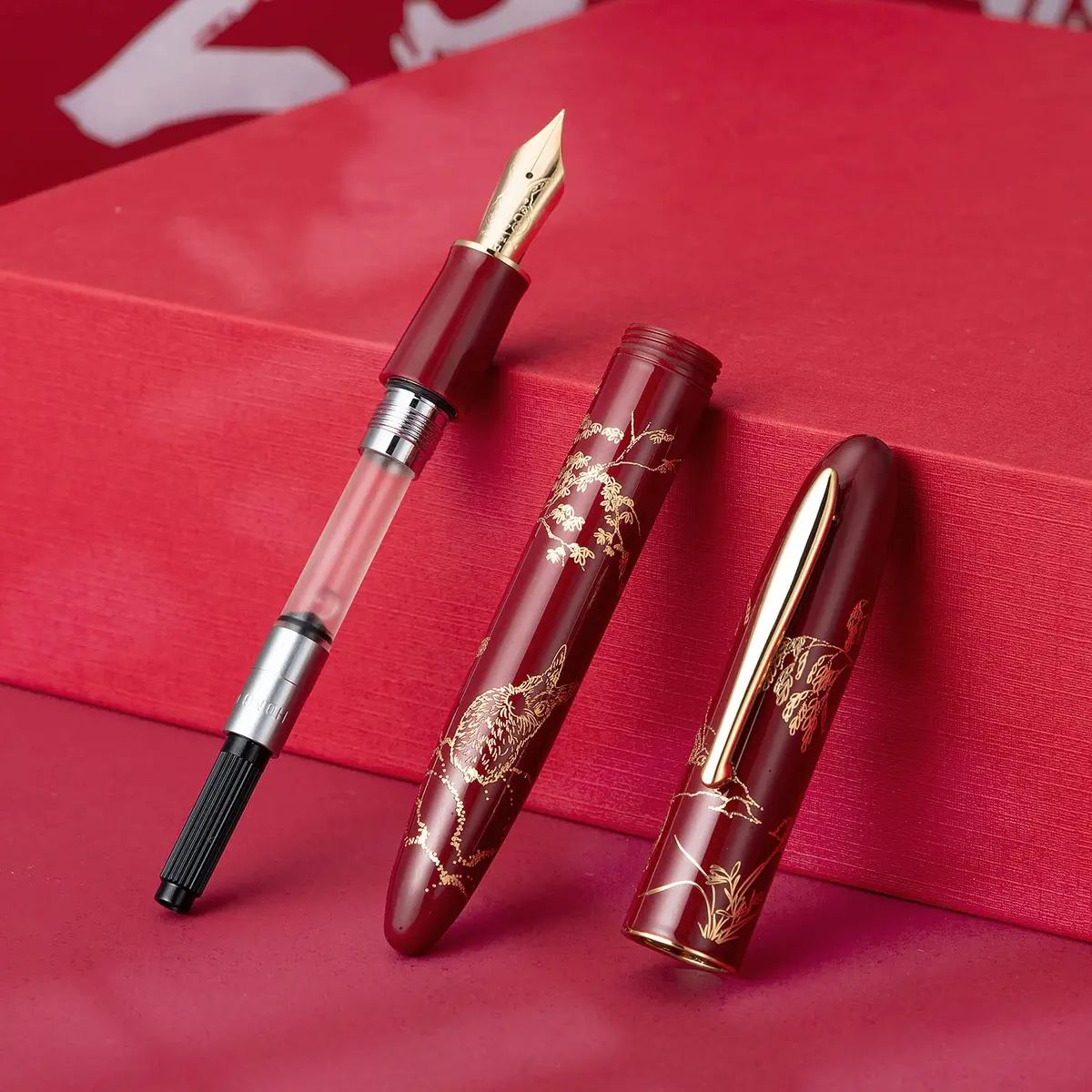 HONG DIAN N23 Red Rabbit Fountain Pen Long Blade Medium Nib Gold Trim | Smooth Writing Instrument - view 6