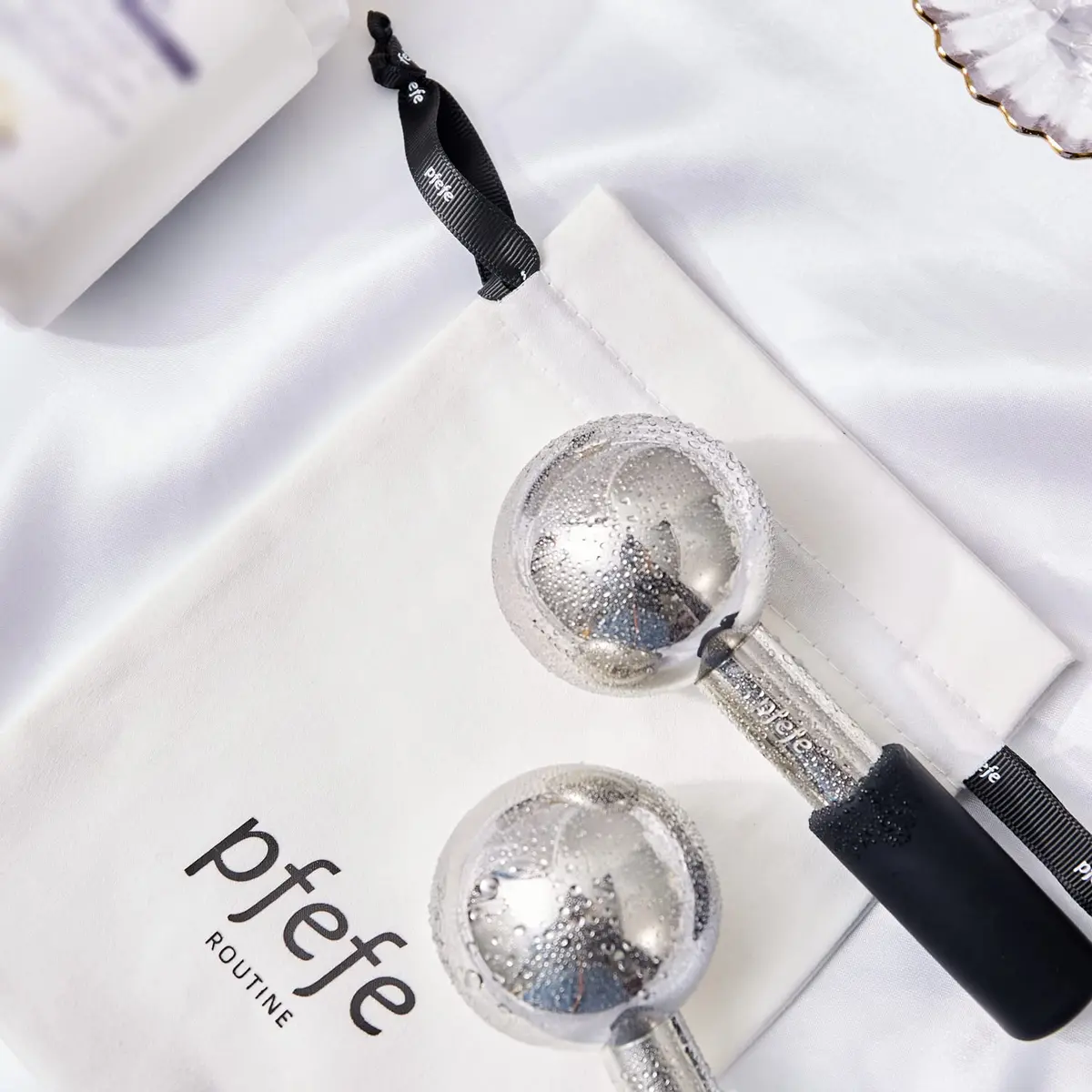 pfefe Stainless Steel Ice Globes for Face & Eyes, 2-Pack | Cooling Roller for Puffiness, Wrinkles, Headaches - view 8
