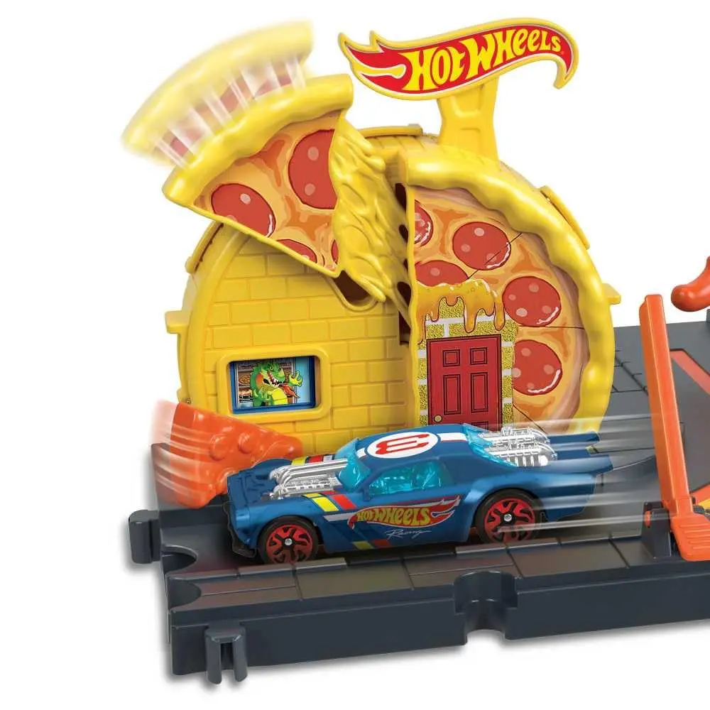Hot Wheels City Speedy Pizza Pick-Up Playset with 1 Vehicle | Connects to Other Hot Wheels City Sets - view 4