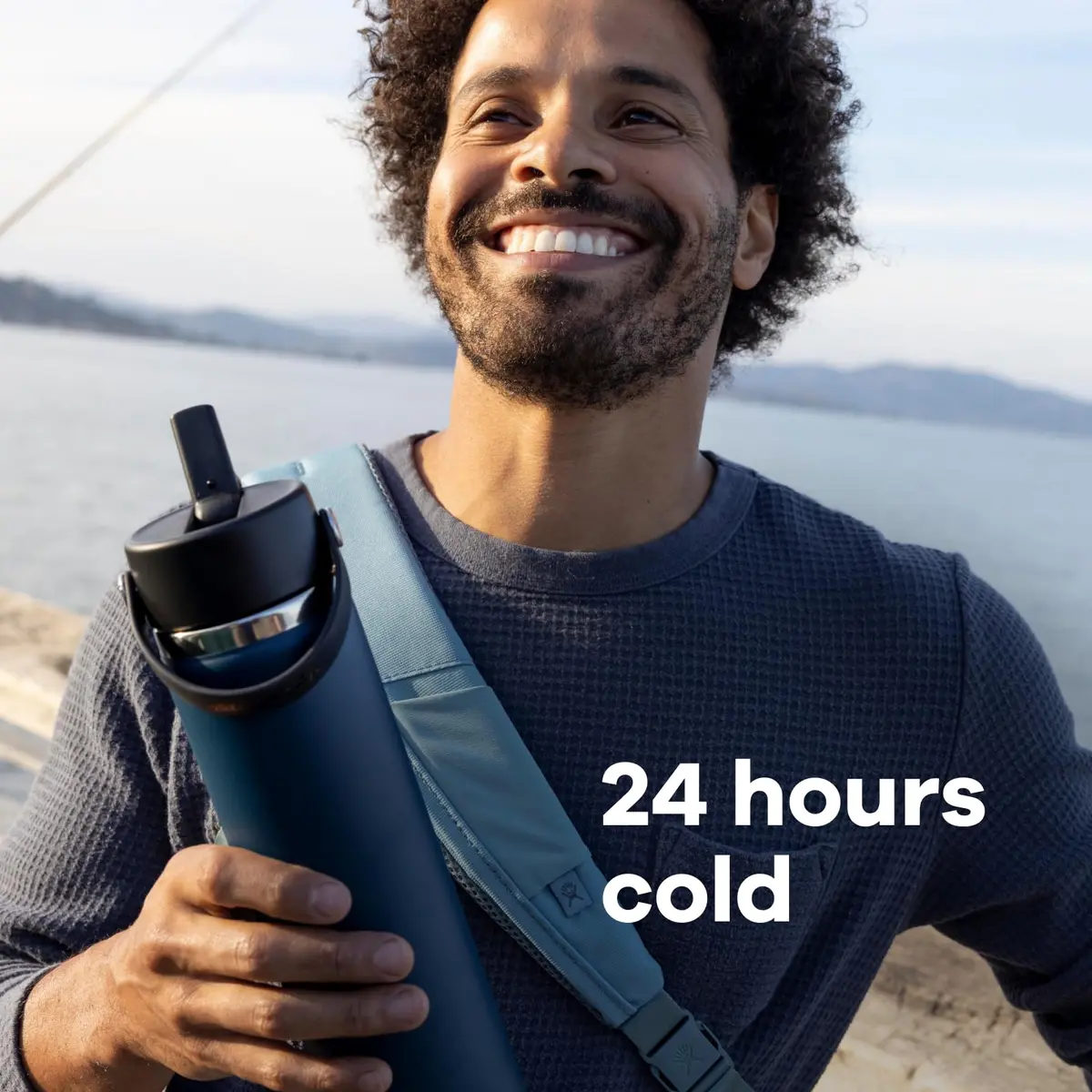 Hydro Flask Wide Flex Straw Cap Water Bottle 710ml (24 Oz) | Insulated Stainless Steel for 24 Hours Cold - view 2