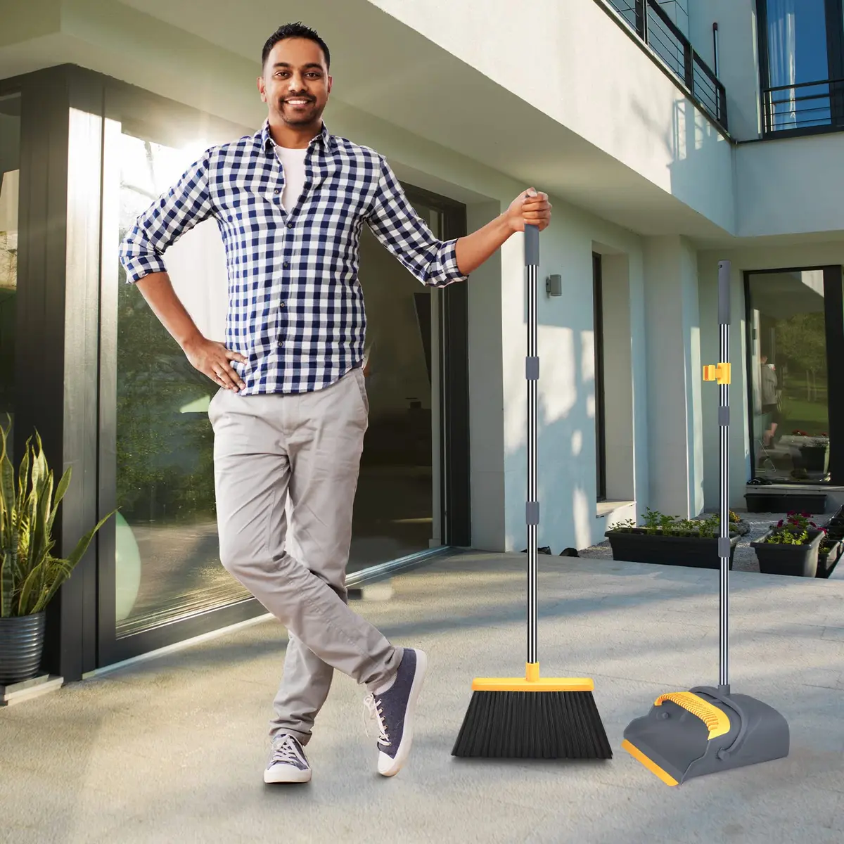 kelamayi Upgrade Broom and Dustpan Set with Extendable Handle, Self-Cleaning Dustpan Teeth, Indoor/Outdoor Use (Gray&Yellow, 1.23 kg) - view 7
