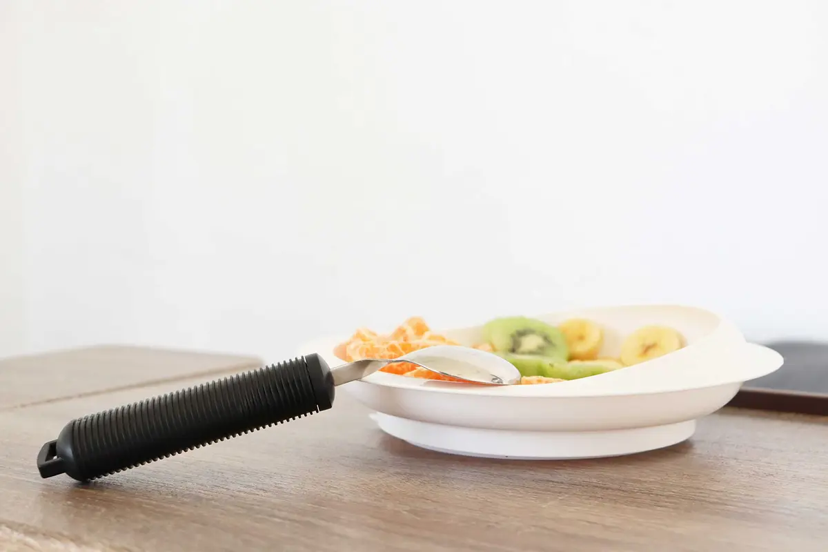 KMINA Adaptive Spoon for Arthritic Hands & Parkinsons | Bendable, Swivel, Non-Slip Handle - view 7