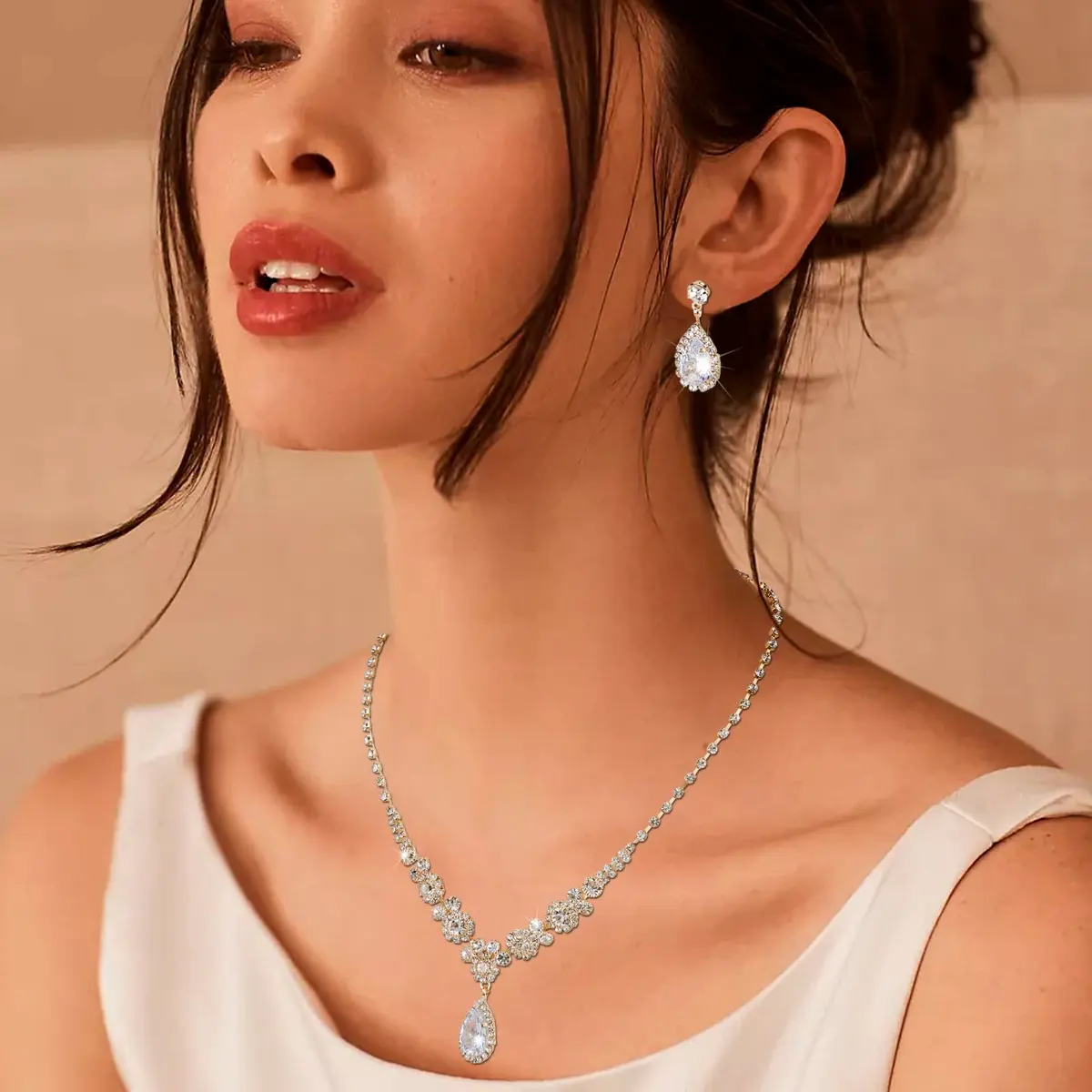 COCIDE Bride Jewelry Set Silver Crystal Wedding Necklace Earrings Bridal Rhinestone Teardrop Pendant 45cm (17.71in) | Elegant Bridal Accessory - view 6