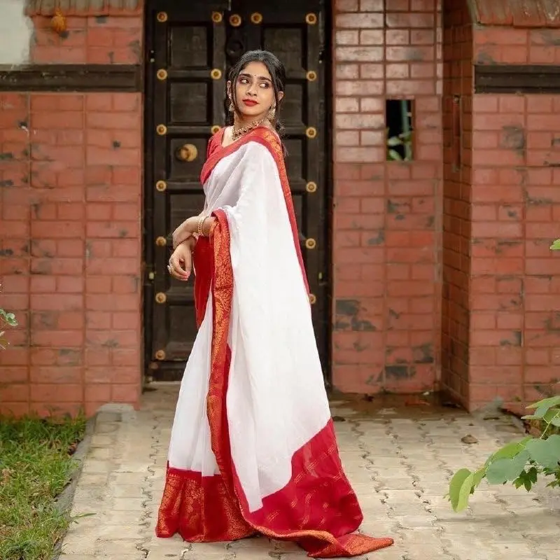 Flosive Women's Banarasi Silk Saree with Soft Silk Blouse Piece | 5.50 mtr (18 ft) Saree, 0.80 mtr Blouse - view 3
