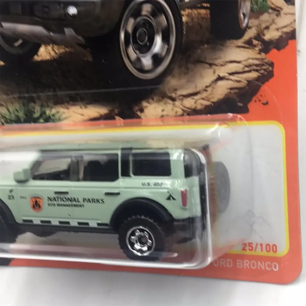 Matchbox 1:64 Scale Die-Cast Metal Ford Bronco (Mint Green) | Collectible Kids Toy - view 3