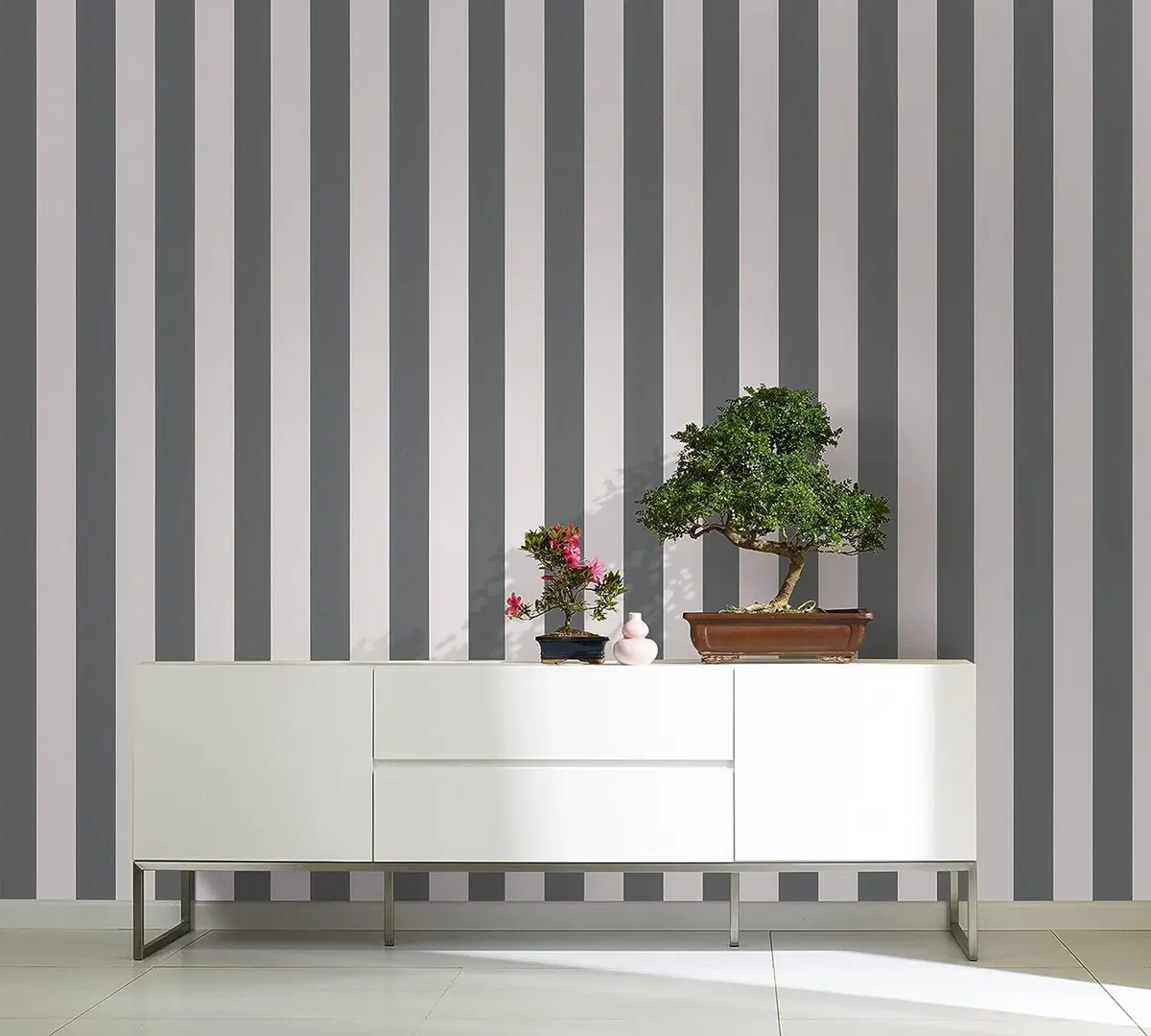 WALLCOVER Non-Woven Wallpaper Black Stripes 10.05 x 0.53 m | Modern Block Stripe Design for Home & Office - view 2