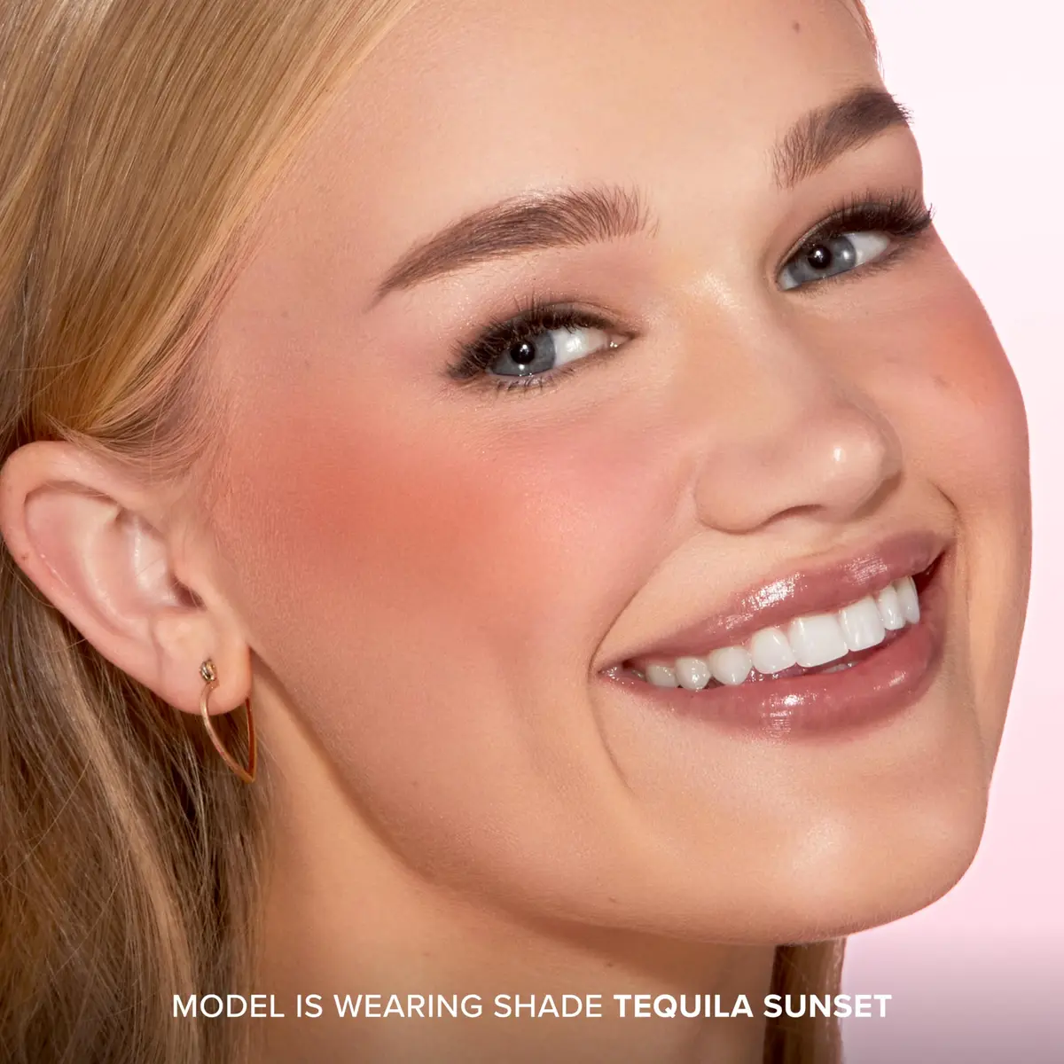 Too Faced Cloud Crush Blurring Blush | Velvety Powder Blush for Cheeks with High-Pigment Formula | 93% Naturally Derived Ingredients, Vegan & Cruelty-Free, Velvet Crush, 0.17 Ounce - view 4