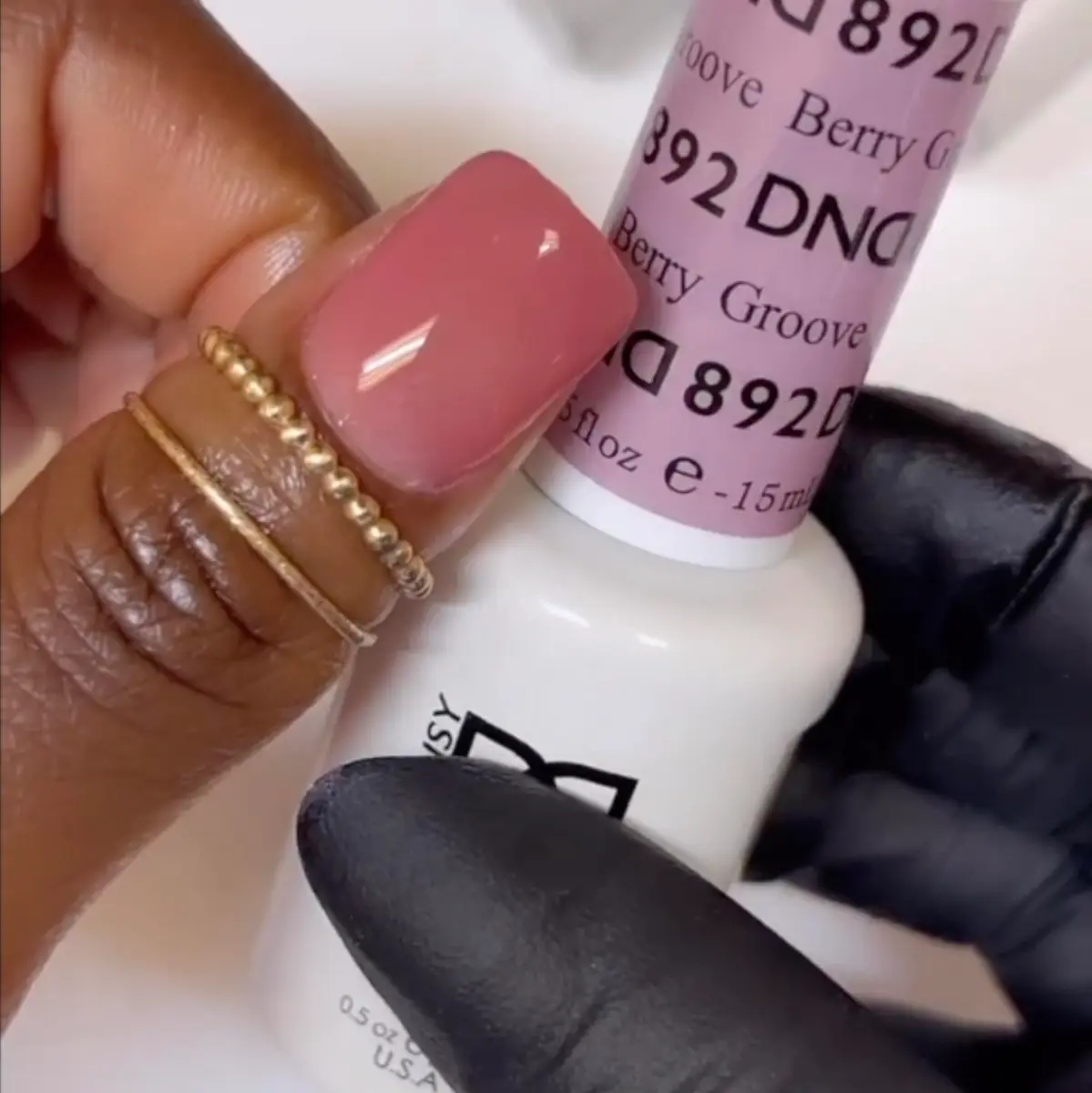 DAISY DND Gel Polish Set, Sheer Collection, 0.5 Fl Oz | Chip-Free, 3 Weeks Wear, Vegan & Cruelty-Free - view 4