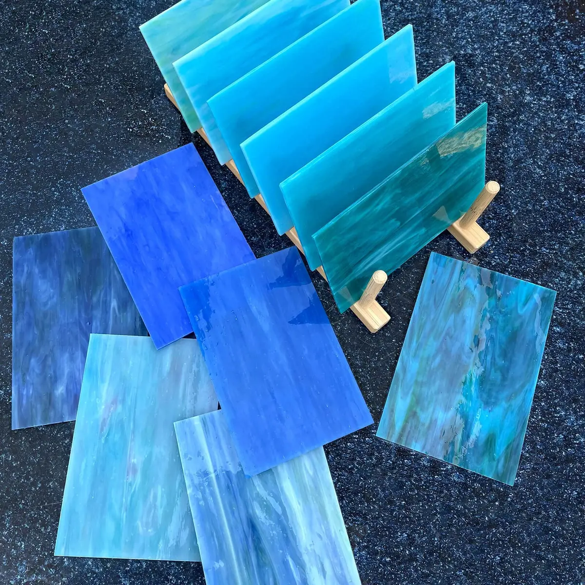 LITMIND Blue Stained Glass Sheets | 12 Sheets, 6" x 4" | Vibrant Mosaic Art Supplies - view 5
