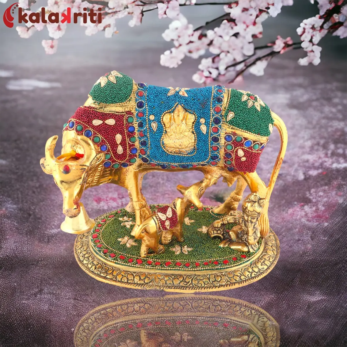 Kalakriti Metal Kamdhenu Cow and Calf Idol 1 kg | Religious Decor for Pooja Room & Living - view 3