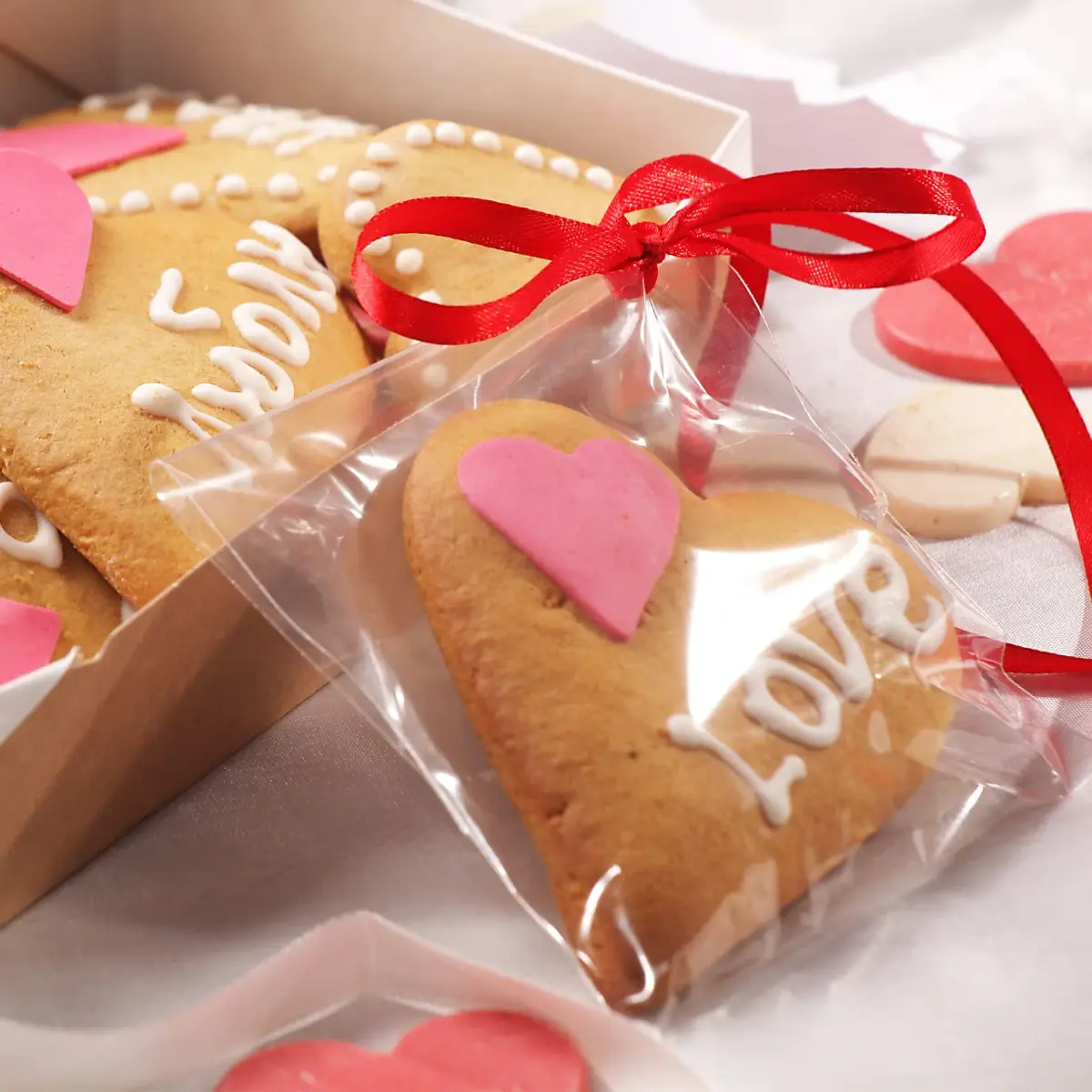 Morepack Clear Cellophane Treat Bags 4x4 Inches (200-Pack) | Professional Packaging for Cookies & Favors - view 6