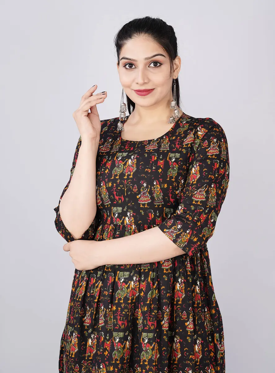 Jikonet Black Floral Maternity Kurti with Concealed Zips for Breastfeeding | 119 cm (47 Inch) - view 6