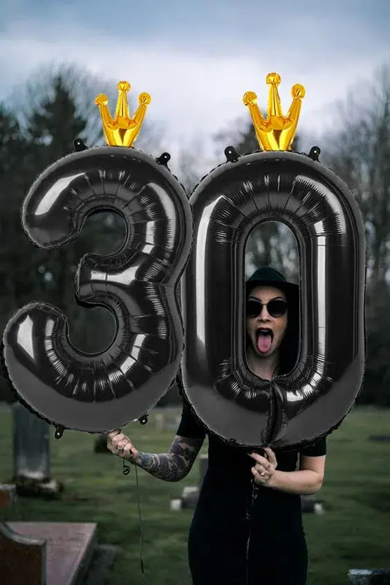 IWERP Black Crown 0 Number Balloon 40 Inch | Reusable Foil Party Decoration - view 4