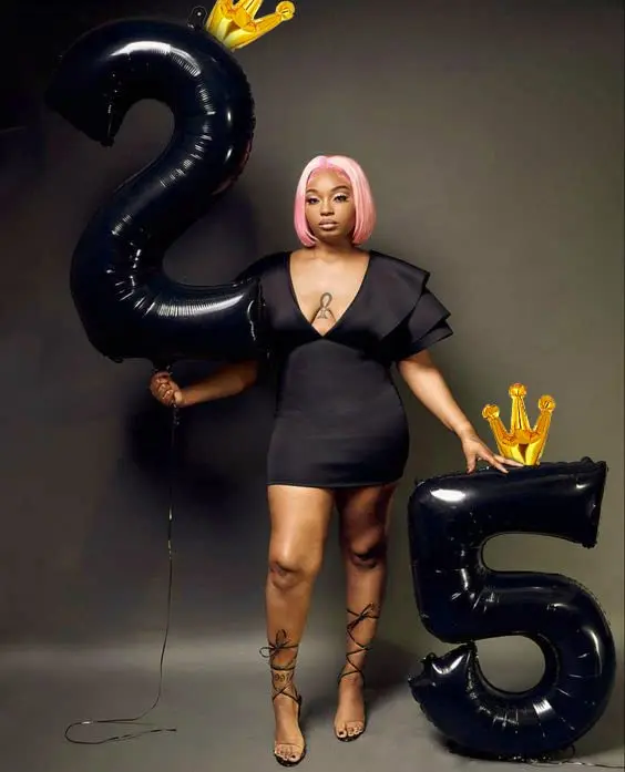IWERP Black Crown 5 Balloon - 40 Inch Number Balloon | Reusable Foil Party Decoration - view 2