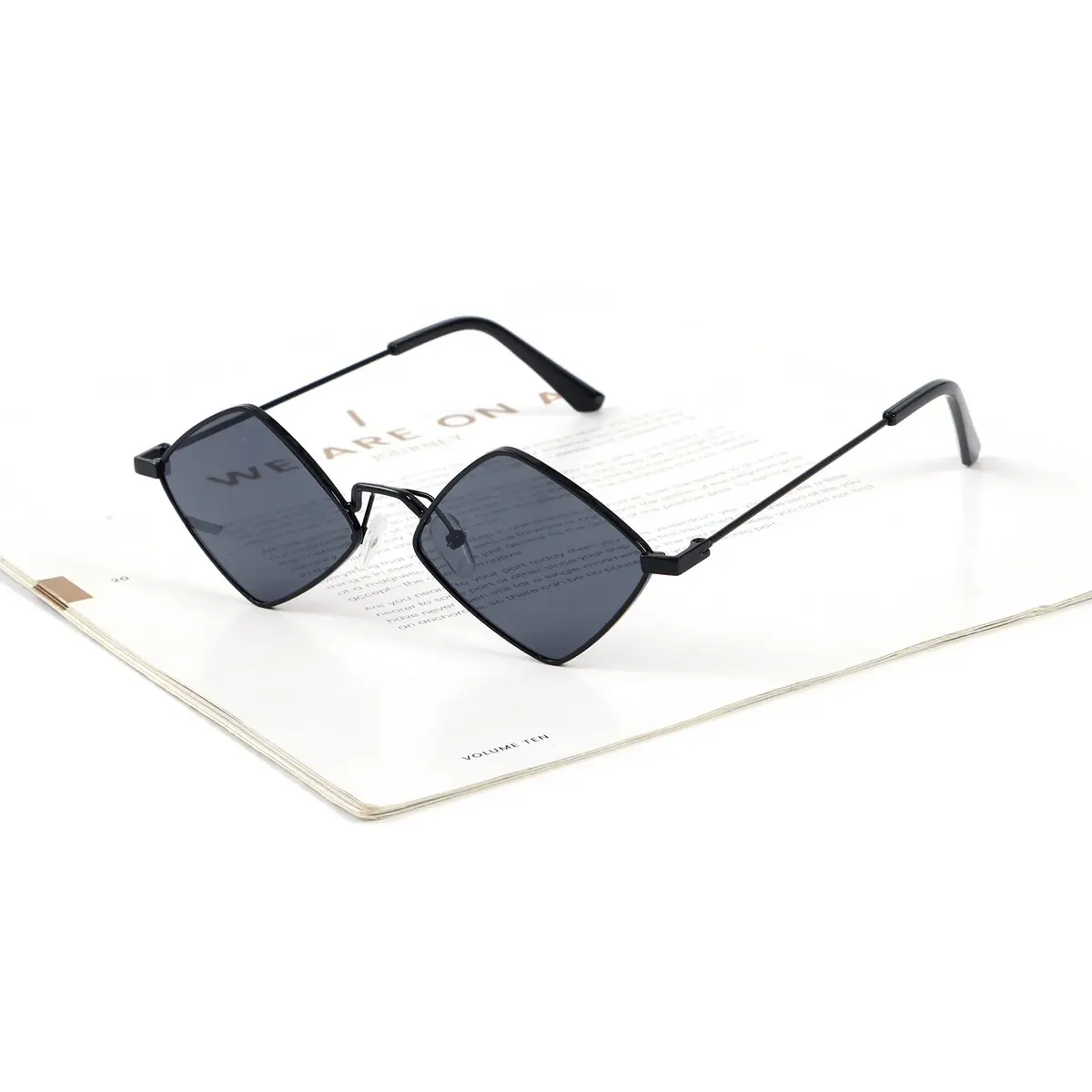Dazzleimart Retro Diamond Shape Sunglasses for Men Women | Trendy Metal Quadrilateral UV Protection - view 5