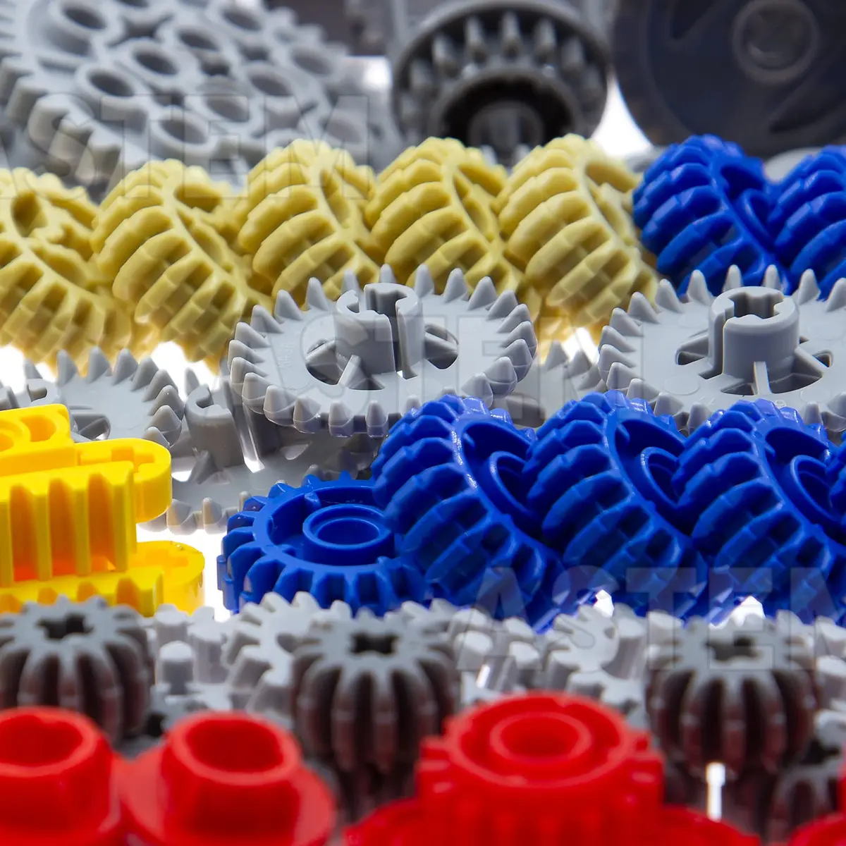 ASTEM 699pcs Technic Parts Gears Axle-Pin-Connector Set | Compatible with Major Brands, Creative STEM Toy (699 Pieces, Random Colours) - view 3