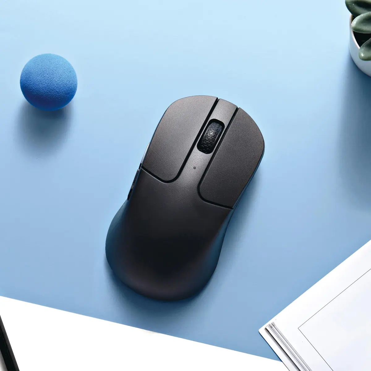 Keychron M3 Mini Wireless Optical Mouse | Bluetooth 5.1/2.4 GHz/Wired, 26,000 DPI, Lightweight, Ergonomic for Windows Mac Linux - view 6