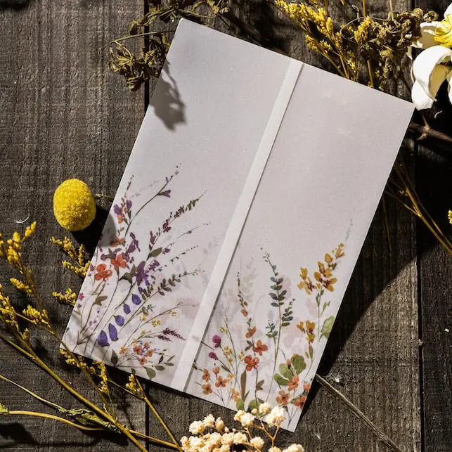 Puremigo 50 Pack Wildflower Printed Pre-Folded Vellum Jackets for 5x7 Invitations - 115GSM Vellum Paper 5x7 Jackets - Wedding Invitations Wraps - Transparent - view 3