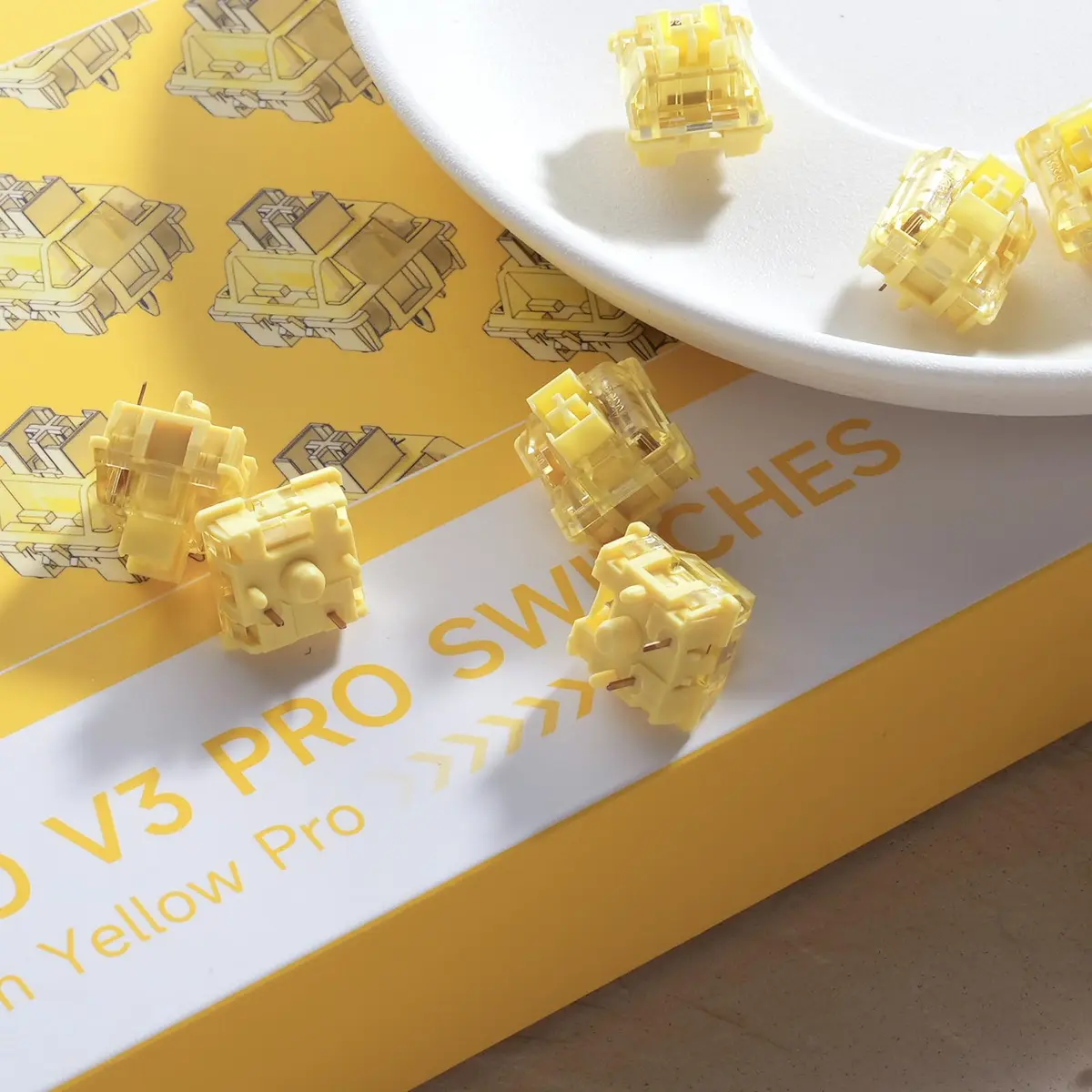 Akko V3 Creamy Yellow Pro Keyboard Switches (45pcs) | Linear 5-Pin 50gf Dustproof Stem - view 5