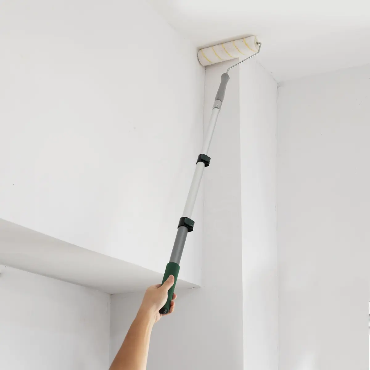 Bates Choice Telescopic Extension Pole, 3 Ft, Aluminum Alloy, Multi-Purpose for Painting, Dusting & Cleaning - view 5