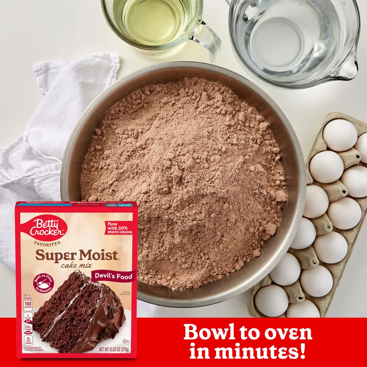 Betty Crocker Super Moist Devil's Food Cake Mix 13.25 oz | Rich Chocolate Flavor & Moist Texture - view 3