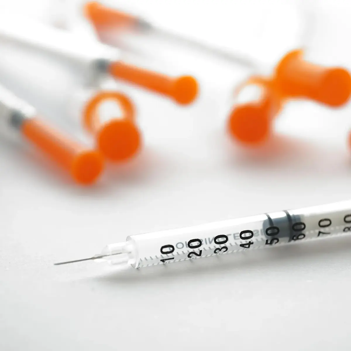 JIBENGAO 1cc Syringe with 31G 8mm Needle - Pack of 50 | Sterile Lab Dispensing Needles - view 7