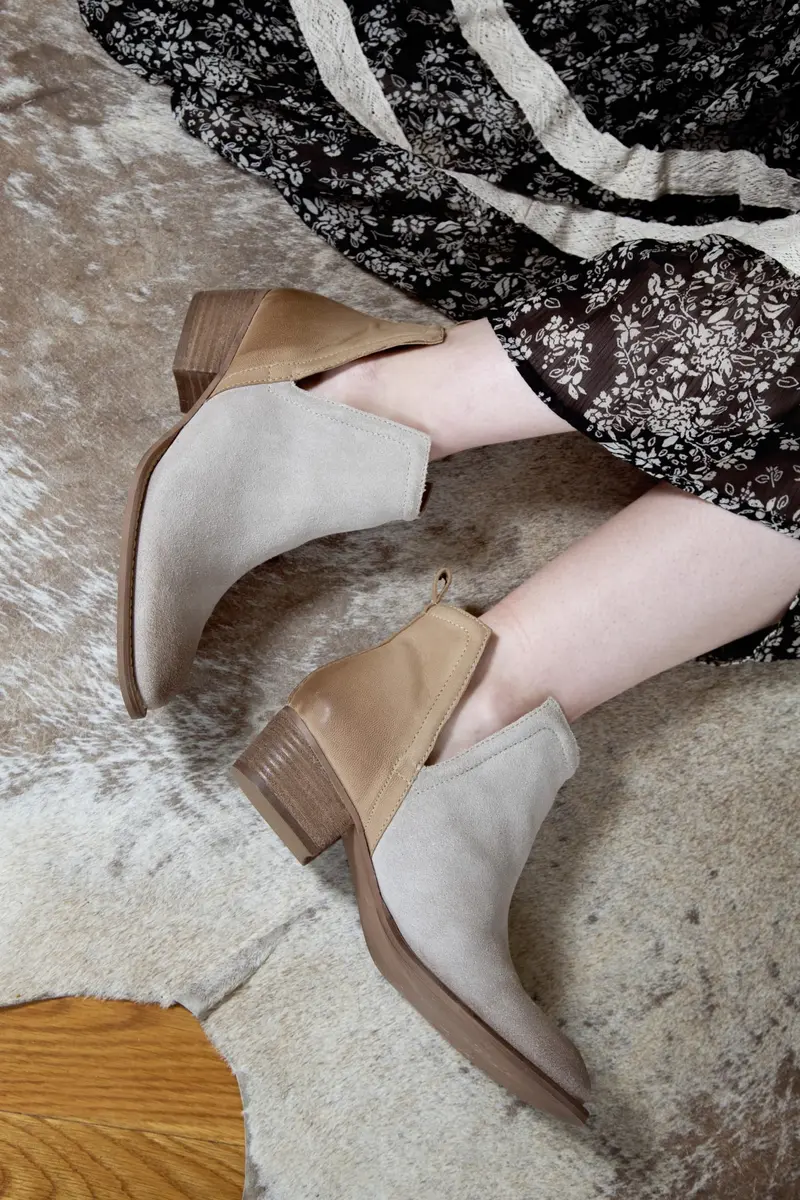 Diba True Stop By Metallic Pull On Casual Boots 9.5 M | Ankle Low Heel 1-2" with Western Flair - view 2