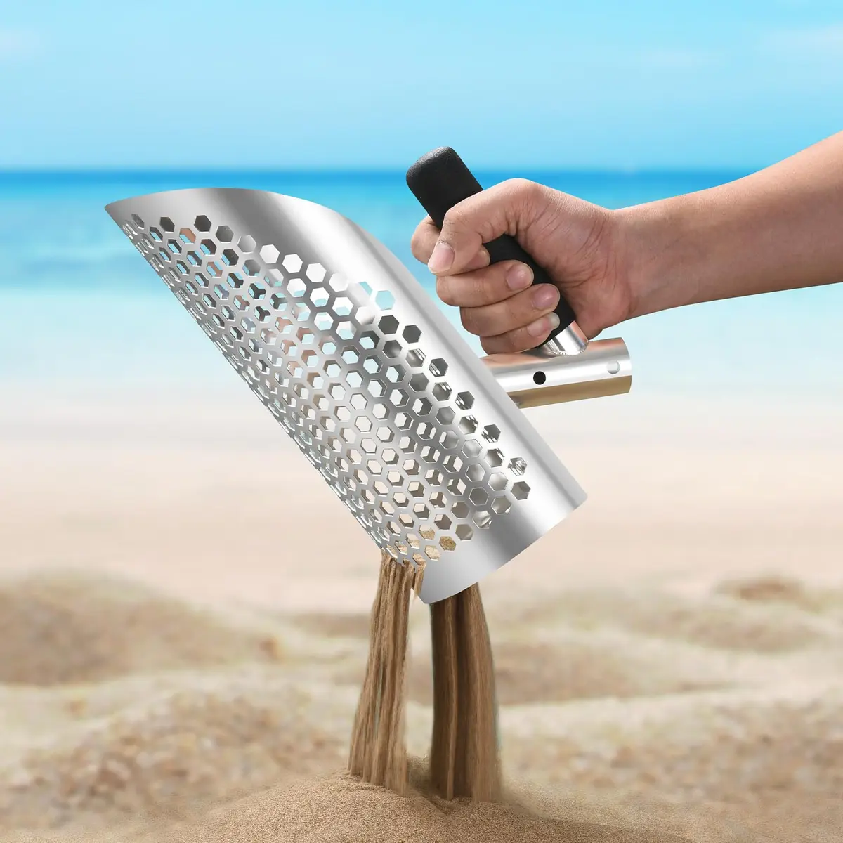 GADFISH Heavy Duty Sand Scoop for Metal Detecting | 790g (1.74 lb) Stainless Steel Sifting Tool - view 2