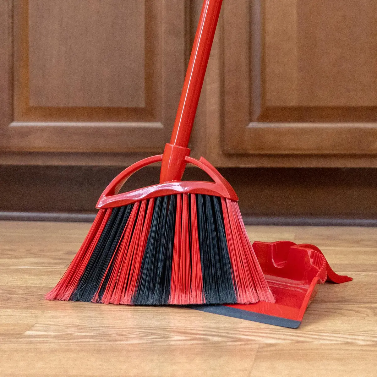 O-Cedar One Sweep Broom & Step-On Dustpan Set | Patented Wave Bristles Remove Over 99% of Dirt in One Pass | Lightweight & Quiet for Pet-Friendly Cleaning - view 8