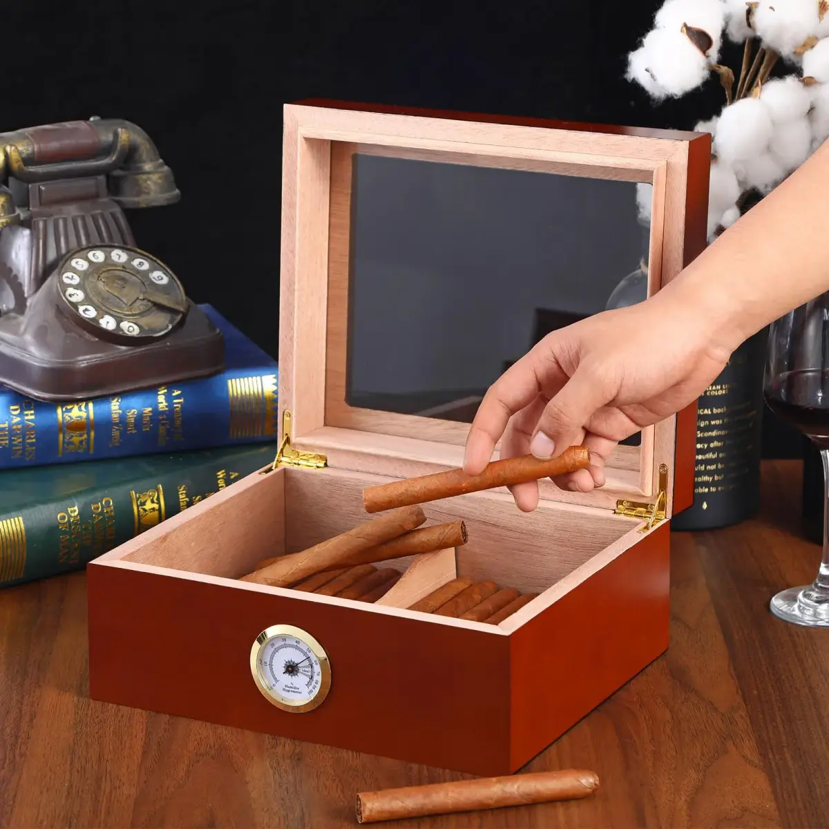 Somduy Cedar Wood Cigar Humidor for 30-50 Cigars with Humidifier & Hygrometer | Rustic Brown Classic Style - view 2
