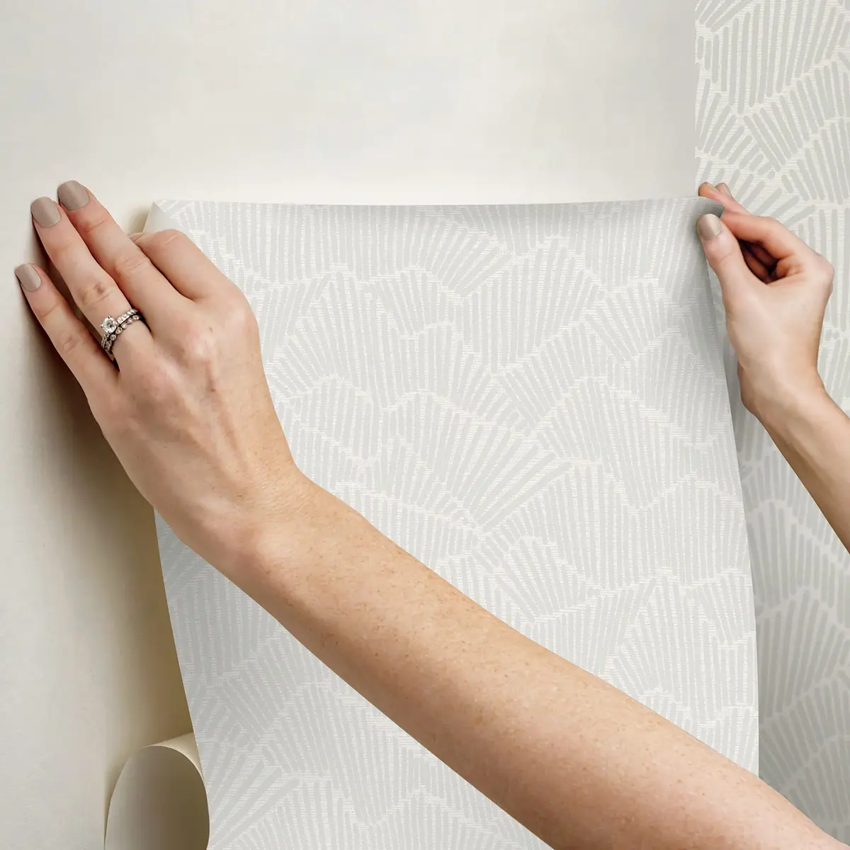 Egypt Sherrod 216-in by 20.5-in Grey Ridge & Valley Peel & Stick Wallpaper | Modern Geometric Design - view 5