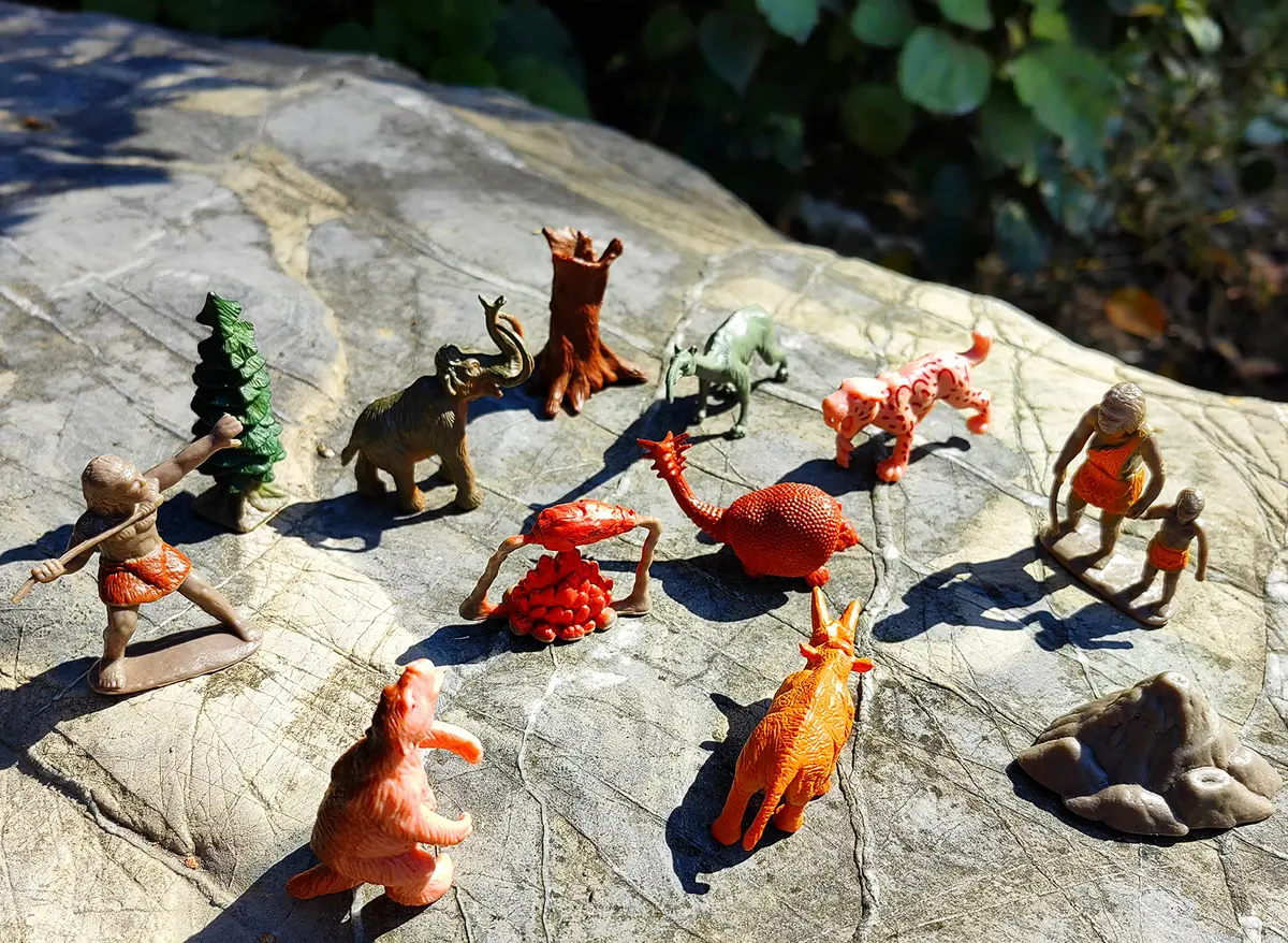 Qiandier Prehistoric Life Scene Toys Mammoth Saber-Toothed Tiger Wolf Figures 12 PCS | Educational Dinosaur Playset for Kids - view 2