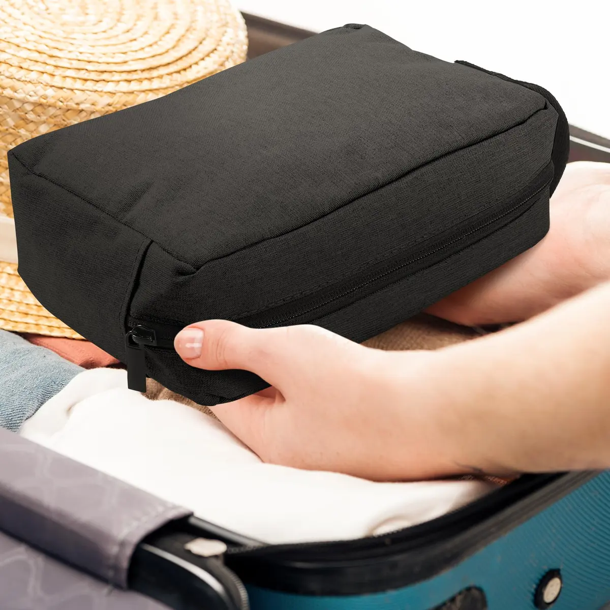 Paterr Travel Toiletry Bag for Women Men | Compact Water-Resistant Oxford Pouch, 16 pcs, Black - view 7