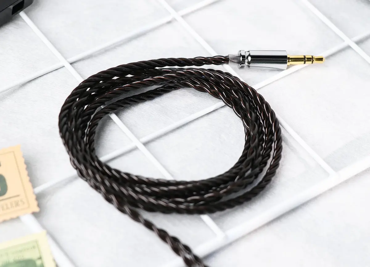 Linsoul Tripowin Mirage IEM Cable, 30AWG OCC 4N, 1.2m | HiFi Replacement Cable for In-Ear Monitors - view 6