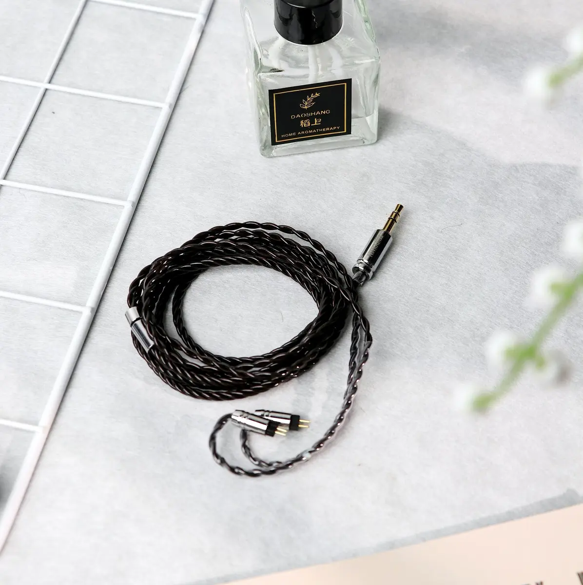 Linsoul Tripowin Mirage IEM Cable, 30AWG OCC 4N, 1.2m | HiFi Replacement Cable for In-Ear Monitors - view 7