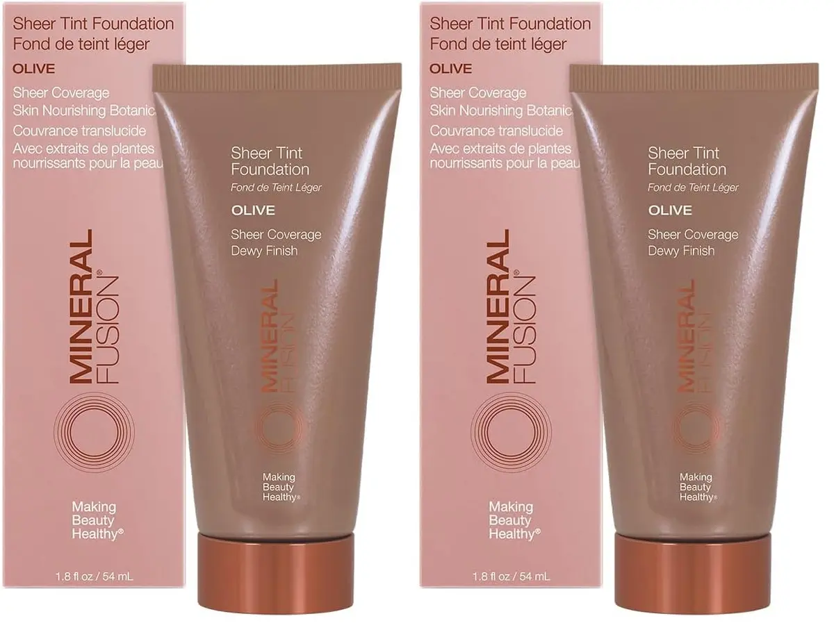 Mineral Fusion Sheer Tint Foundation Olive 3.6 fl oz (106 ml) | Age-Defying Antioxidant Protection - main product image