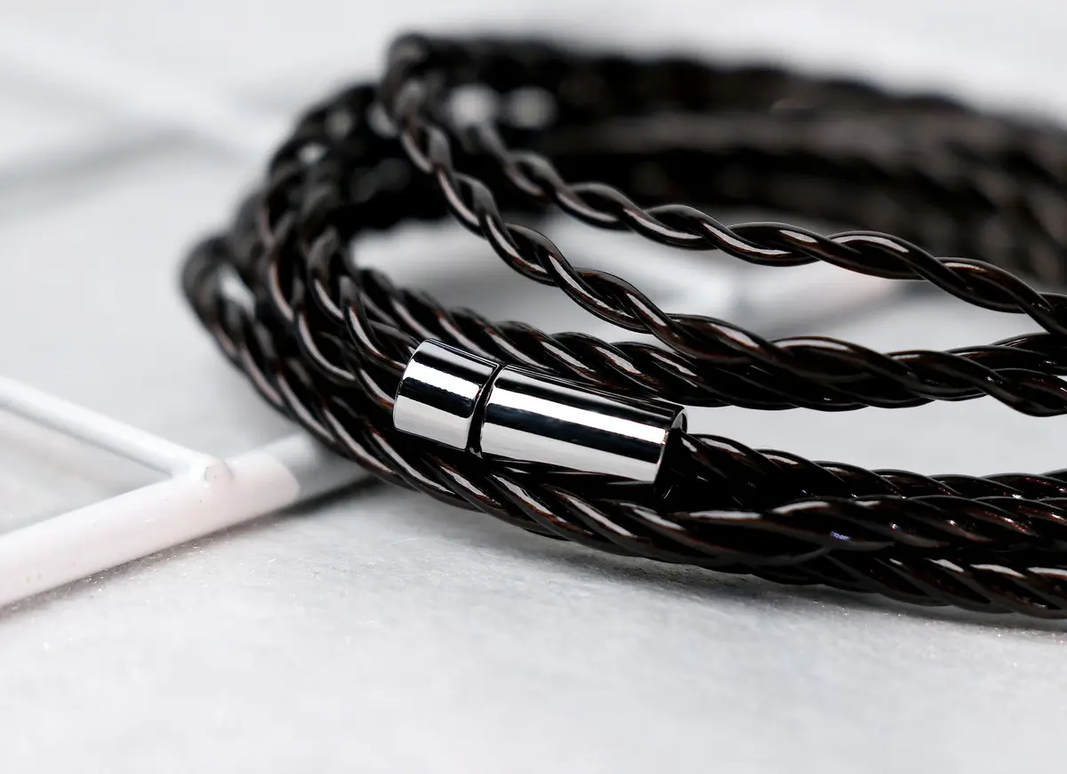 Linsoul Tripowin Mirage IEM Cable, 4N OCC, 1.2m, Recessed 2-Pin | HiFi Upgrade for Earphones - view 6