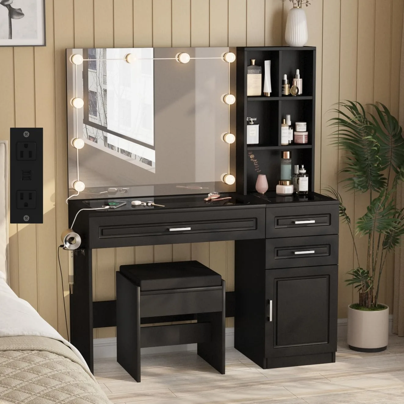 Vanities & Vanity Benches