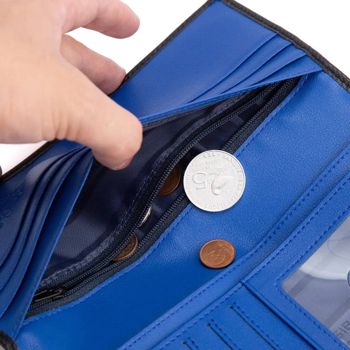 BISON DENIM Men's Long Bifold Wallet with AirTag Holder, RFID Leather, 19 cm (7.5") | Genuine Cowhide Leather - view 6