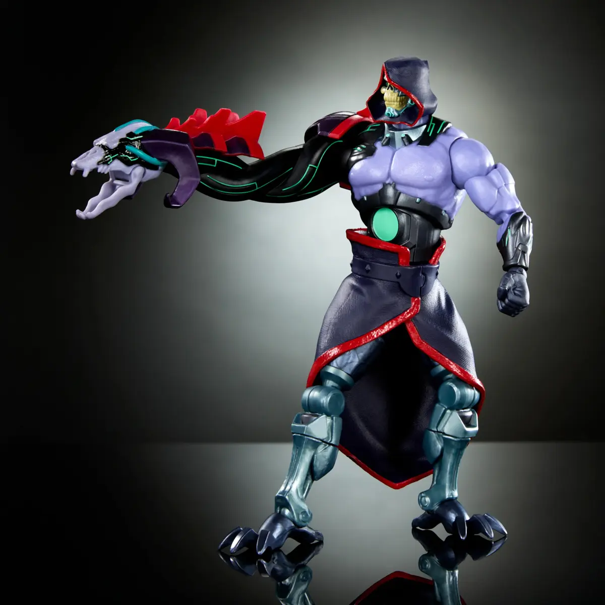 Masters of the Universe Skeletor Deluxe Action Figure 7-inch (17.8 cm) | Cybernetic Slave with 30 Articulations - view 6