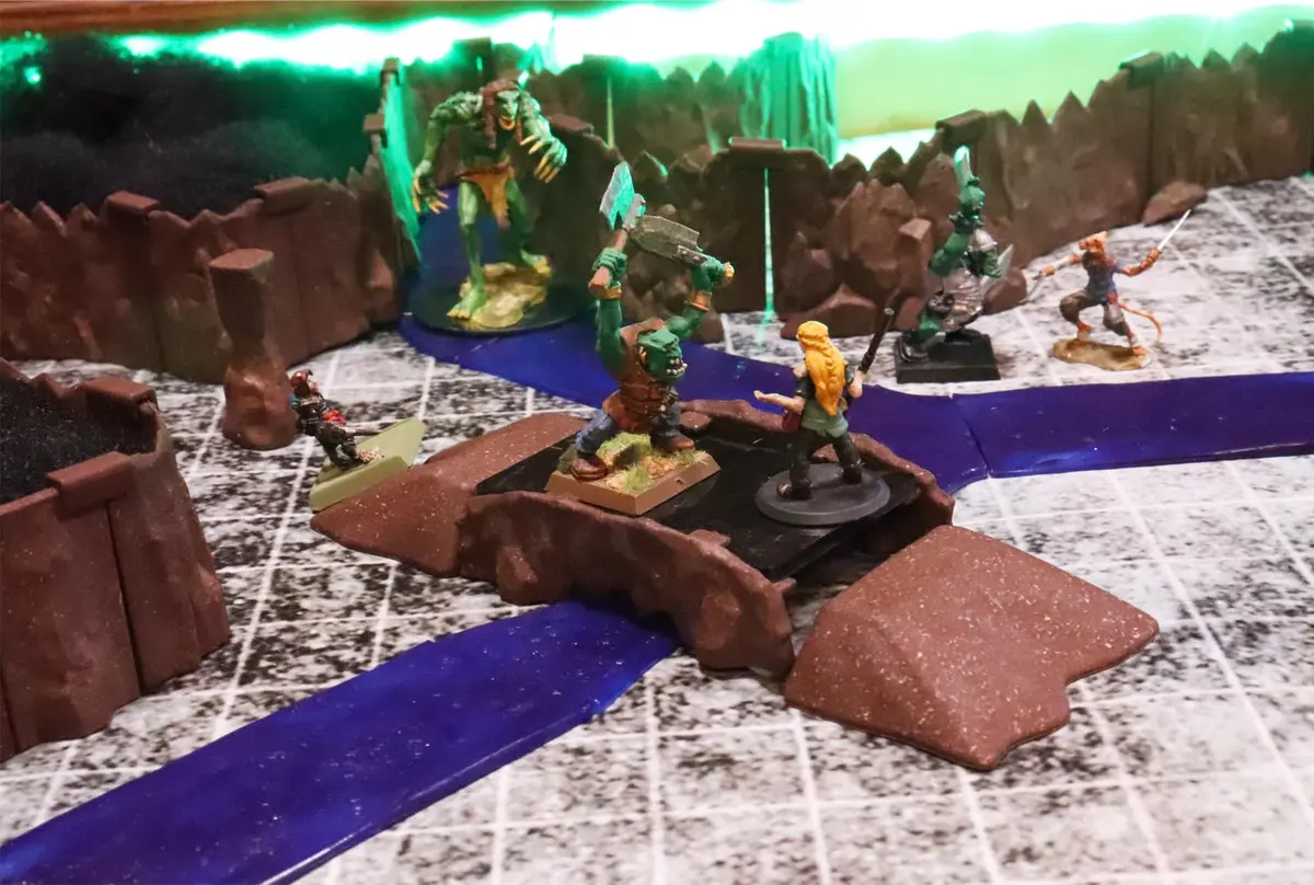 Dirt Cheap Dungeons Waterways Kit Modular Injection-Molded TTRPG Accessories 8ft (24.4m) - view 6