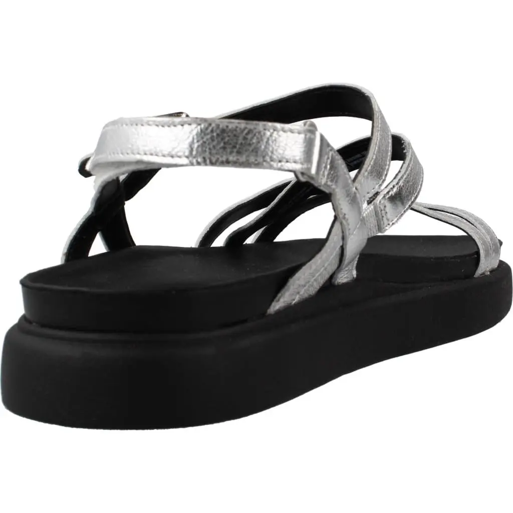 Clarks Women's Aristella RoseSandal, Silver Metallic, 8 | Classic Leather Flat with Buckle - view 3