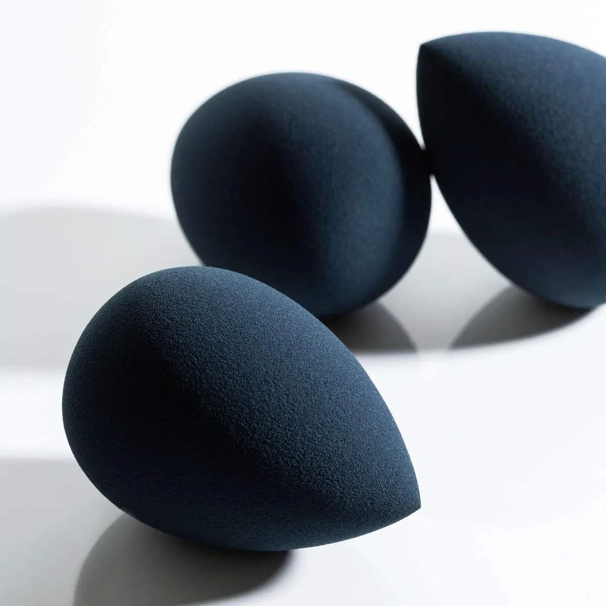 Lune+Aster Complexion Sponge | Latex-Free Makeup Blender for Flawless Finish (1 Count) - view 5