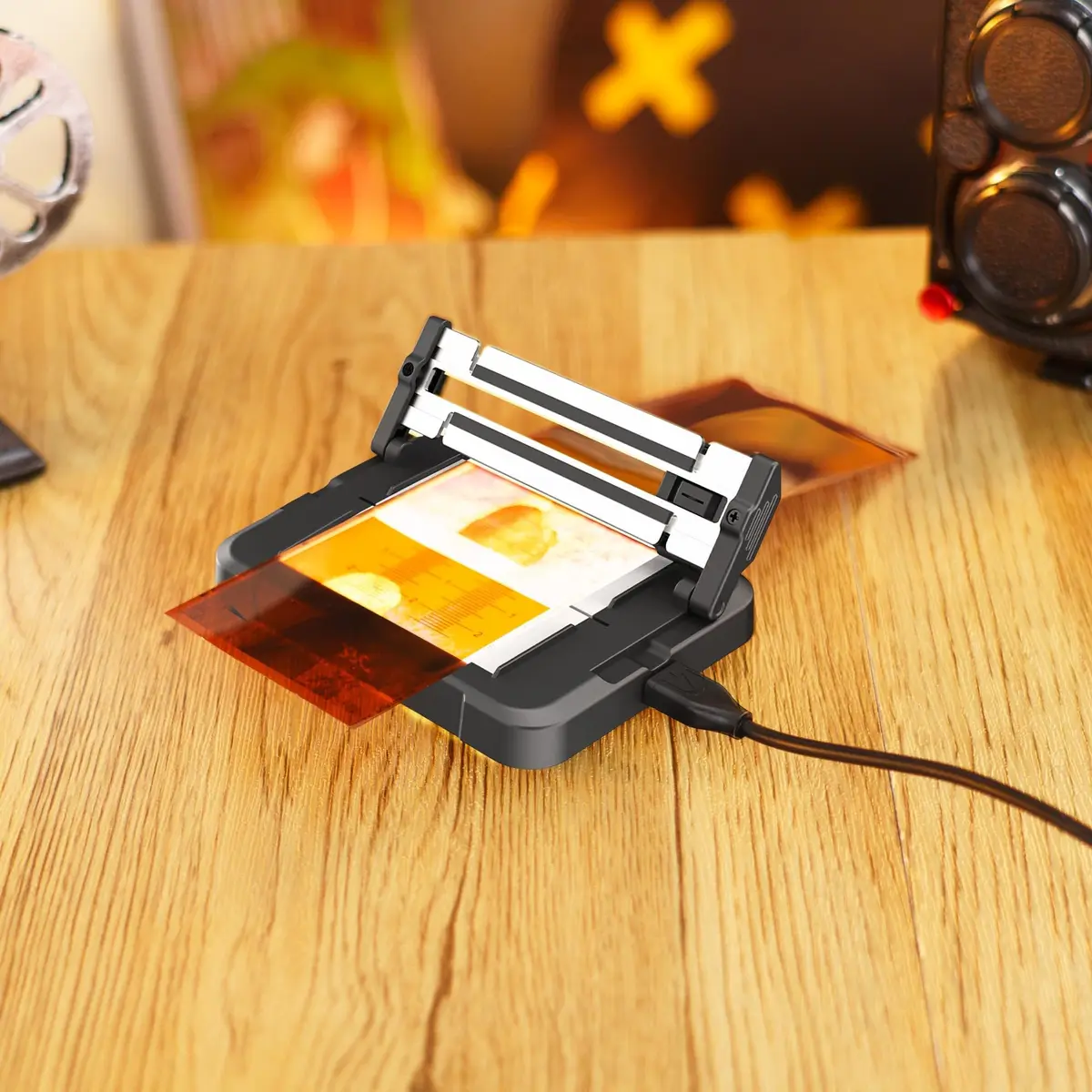 Kiorafoto 35mm 120 Film Cutter with Backlit Panel | Precise, Stable & Easy to Use for Film Processing - view 7