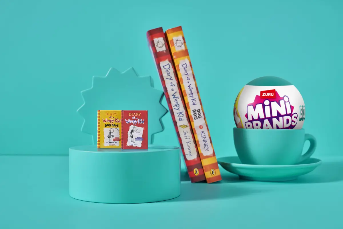Mini Brands Books Capsule by ZURU | Collectible Miniature Book Set with Real Pages (1 Pack) - view 7