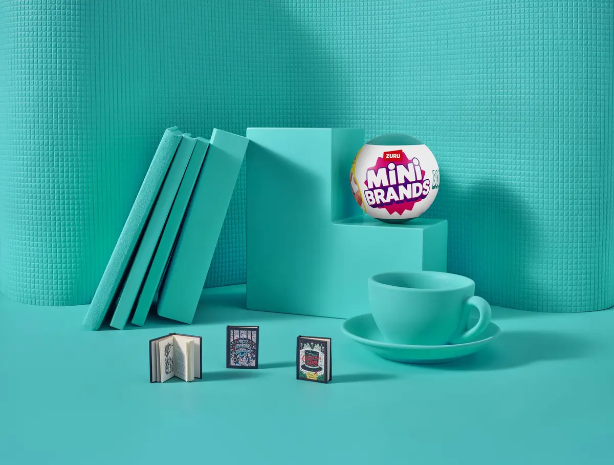 Mini Brands Books Capsule by ZURU | Collectible Miniature Book Set with Real Pages (1 Pack) - view 8