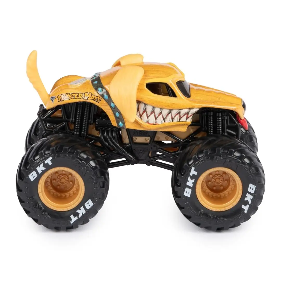 Monster Jam 2023 Spin Master 1:64 Diecast Truck Series 31 Ruff Crowd Monster Mutt Golden | Authentic Monster Jam Truck for Kids 3+ - view 3