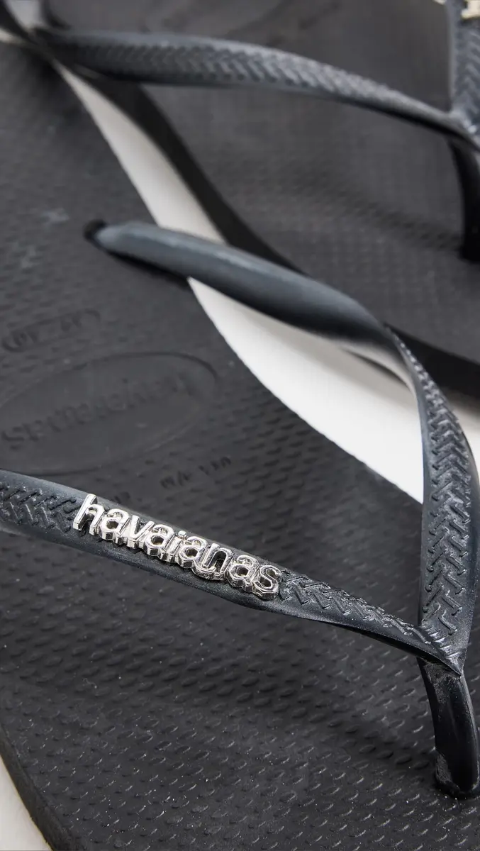 Havaianas Women's Slim Square Logo Flip Flops, Black/Silver, 6 Medium US | Rubber Slip-On Casual Footwear - view 4