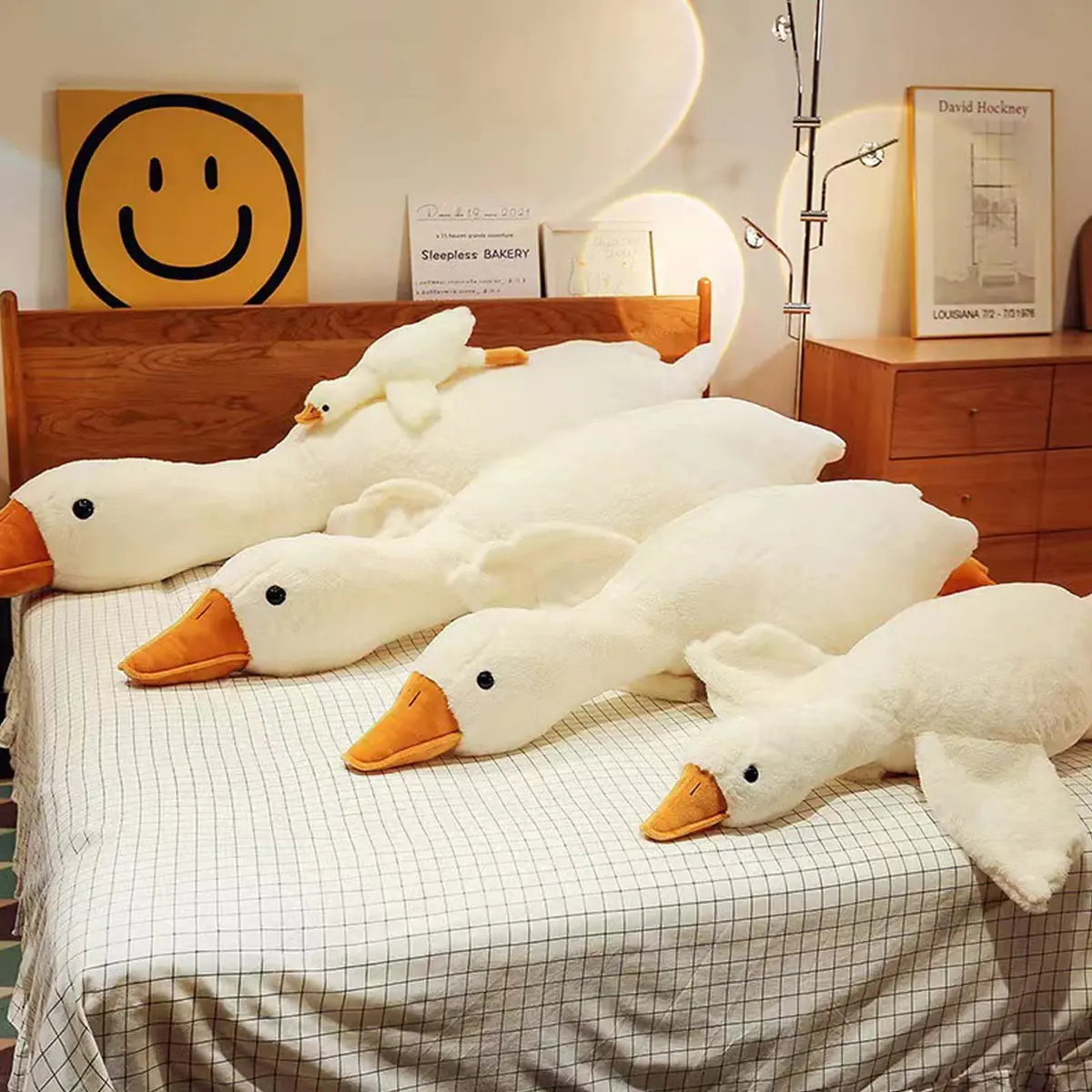 Doireum Swan Stuffed Animal 5.5 lbs Weighted Plush Swan Toy Big Goose Gift for Kids - view 6